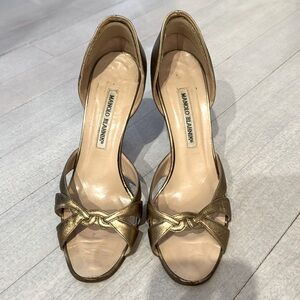 Auth Manolo Blahnik D’Orsay Heel in bronze size 38